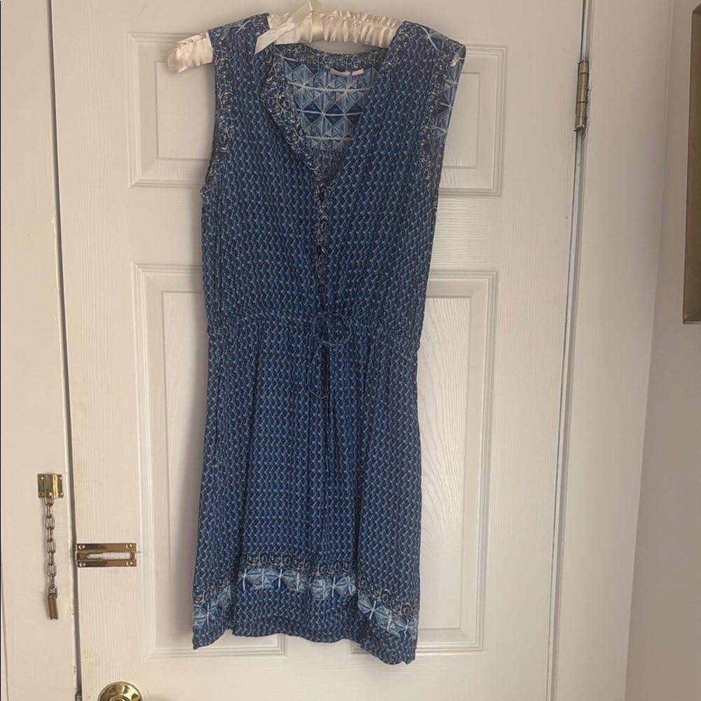 Blue Sleeveless Dress